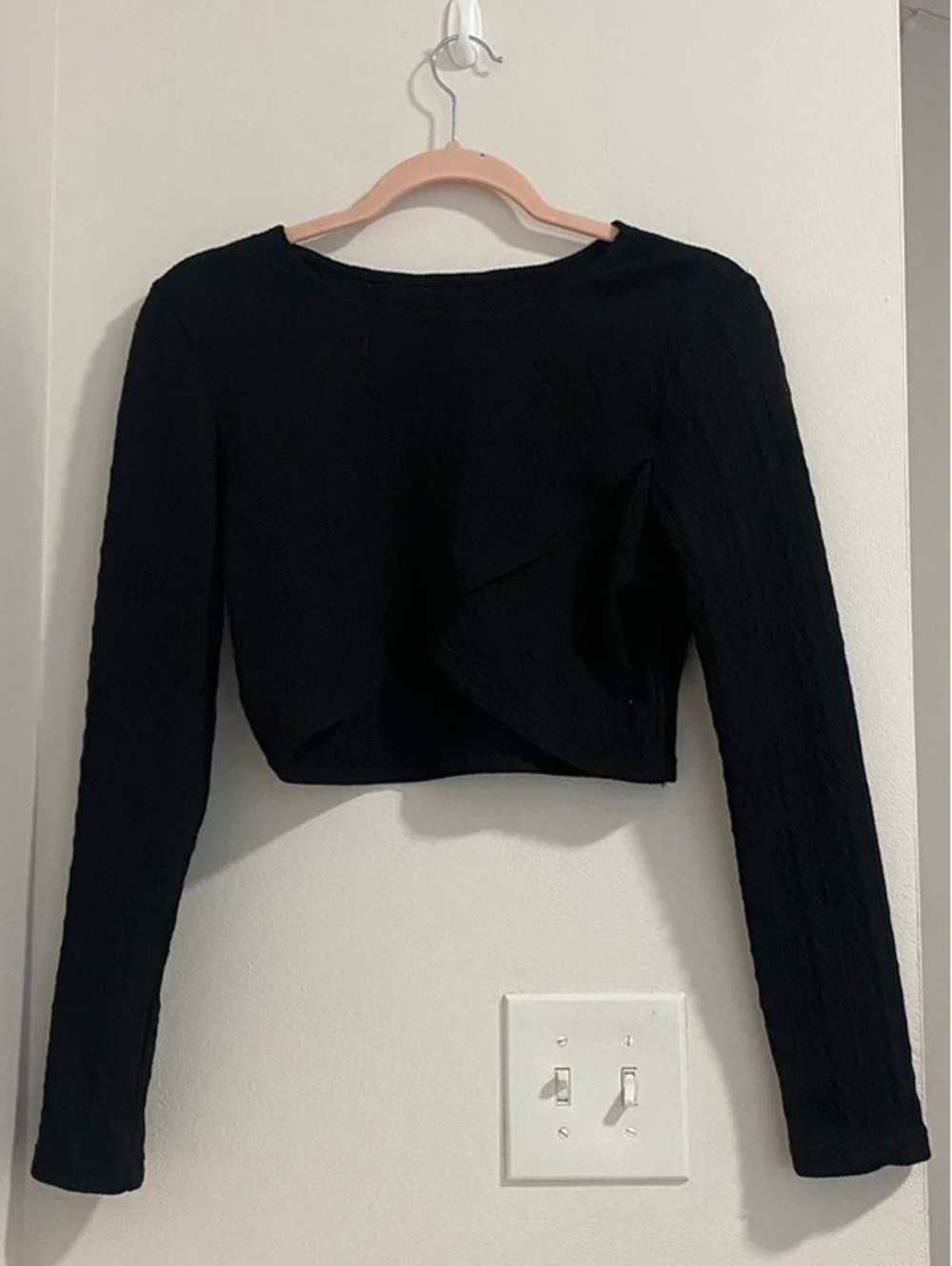 Black long sleeve top - size medium